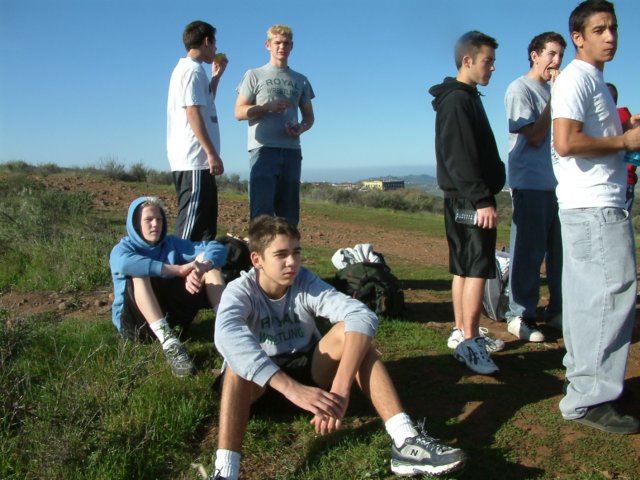 guysonmtn2.jpg